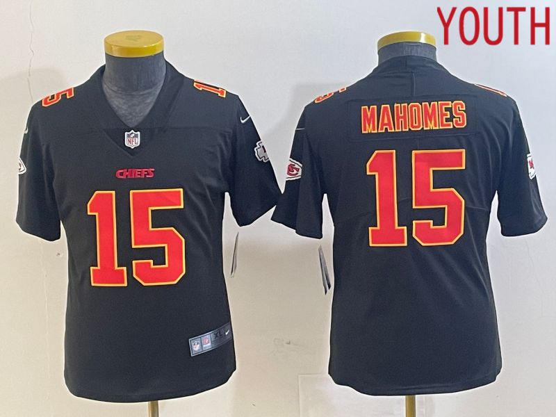 Youth Kansas City Chiefs 15 Mahomes Black gold 2024 Nike Vapor Limited NFL Jersey style 1